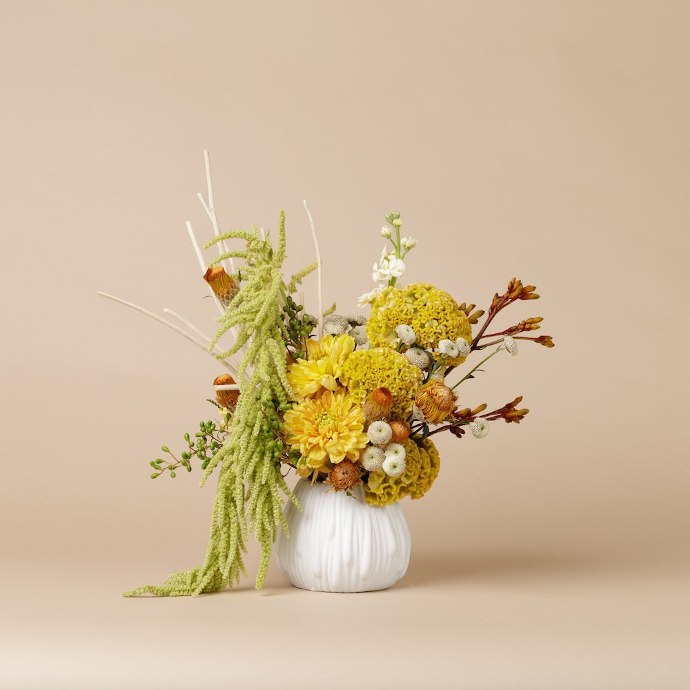 Harvest mini flower Arrangement in Vase