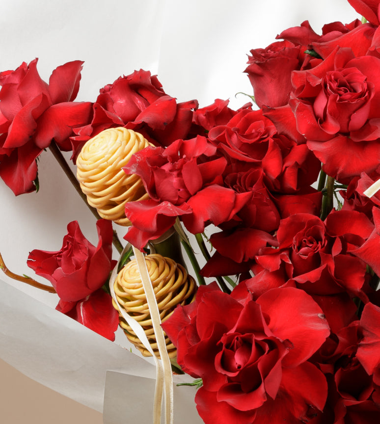 Honey Trap -  Red Rose Bouquet