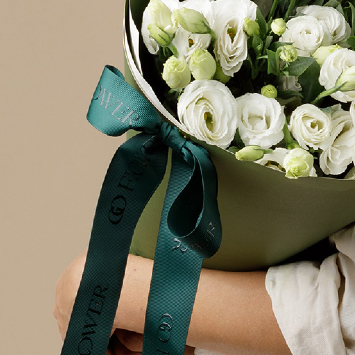 Powder White Lisianthus