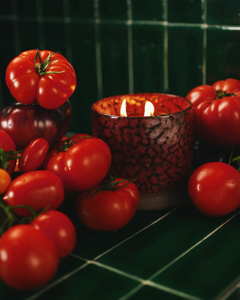 Heirloom tomato candle