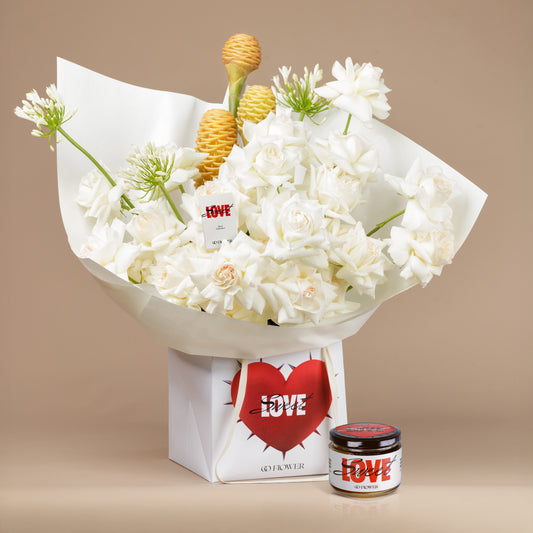 Queen Be Mine - White Rose Bouquet Set