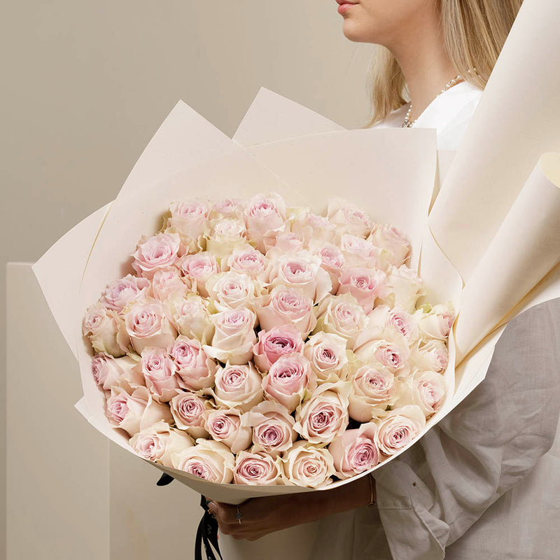 50 Pink Blush Roses in Signature Vase Wrap