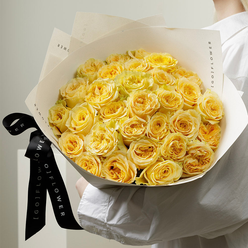 Creme Single Origin Yellow Rose